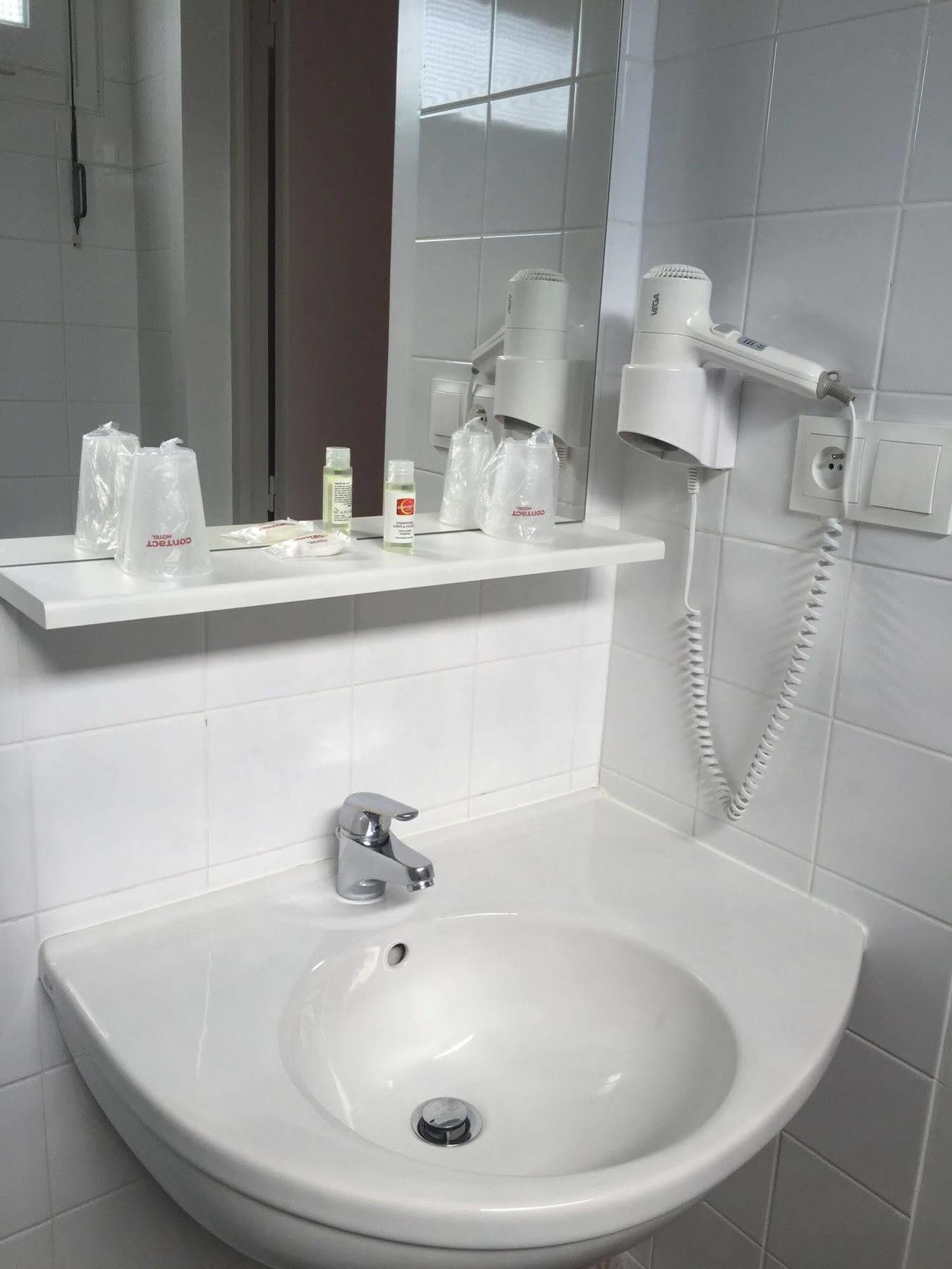 Hotel Robinson Auch Zewnętrze zdjęcie