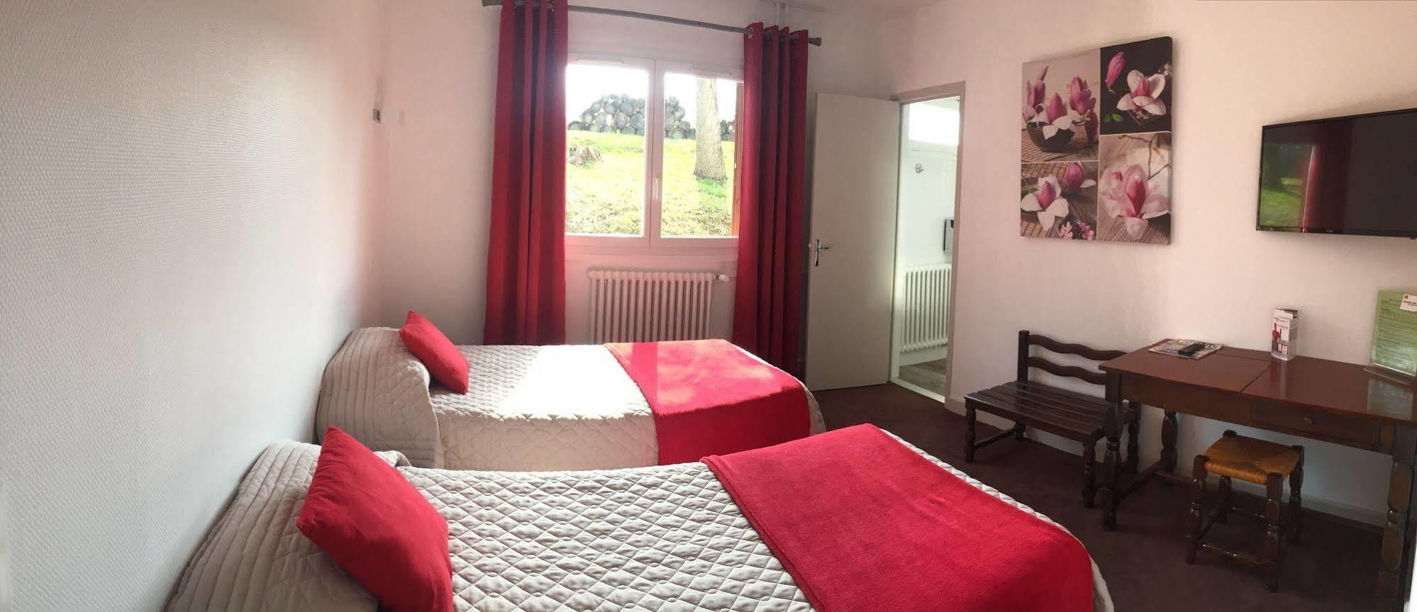 Hotel Robinson Auch Zewnętrze zdjęcie